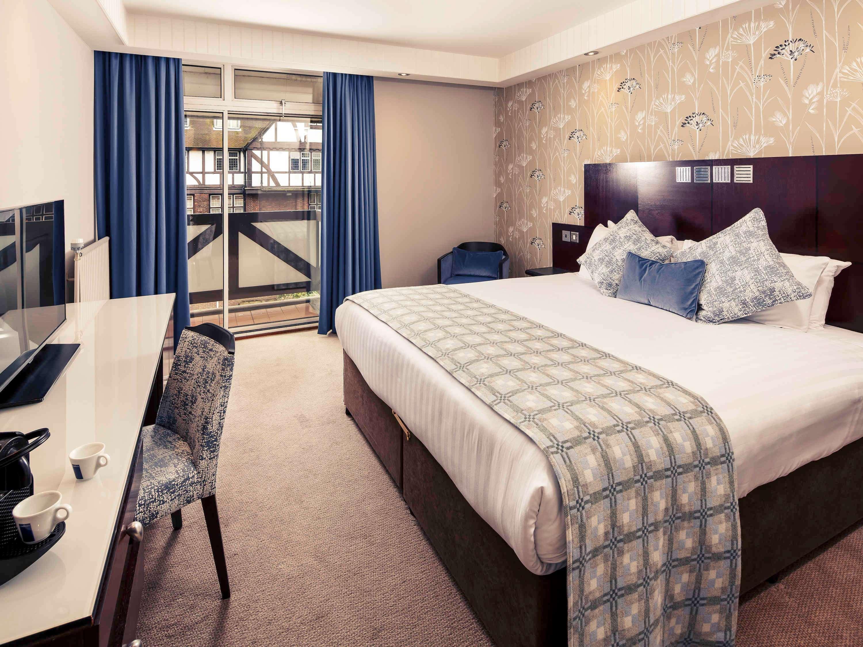 Mercure Leeds Parkway Hotel