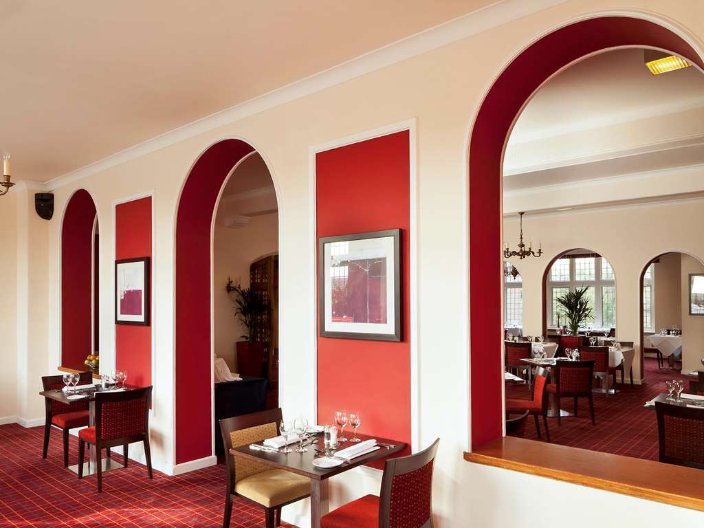 Mercure Leeds Parkway Hotel