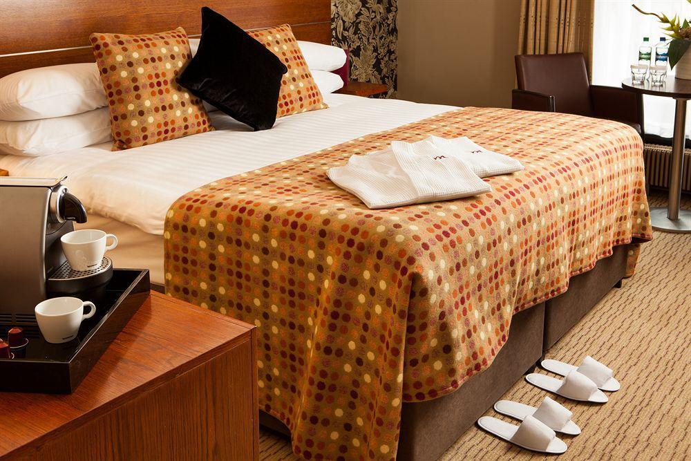 Hotel Mercure Leeds Parkway